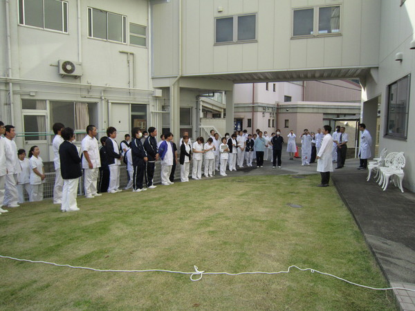 防災訓練・病院長あいさつ(2011.11.1)